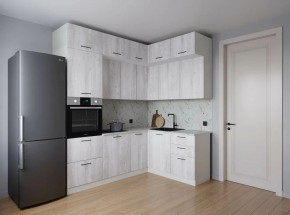 Кухонный гарнитур угловой Пайн 2200*1700 (Стол. 26мм) в Невьянске - nevyansk.mebel24.online | фото 1