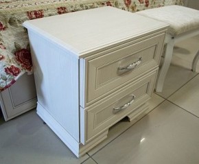 Тумба прикроватная Венеция 4 в Невьянске - nevyansk.mebel24.online | фото 2